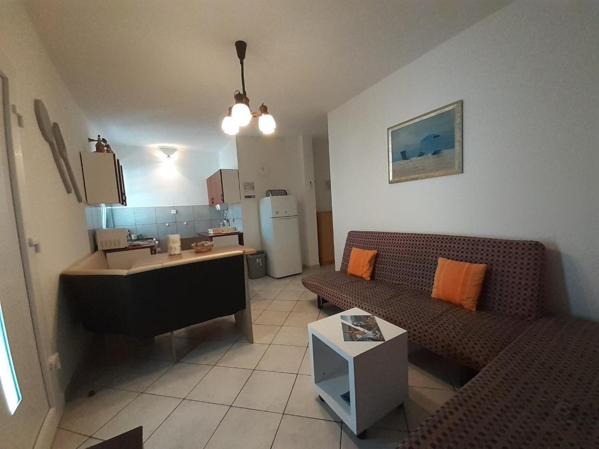 Apartmani Bilandzic-Krk Malinska Oda fotoğraf